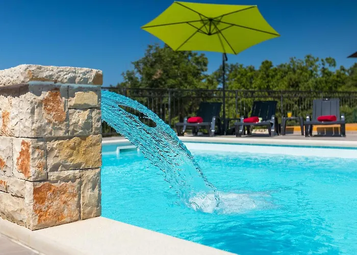 Holiday home Gloria Pula