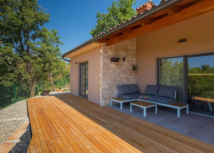 Gloria Semesterbostad *