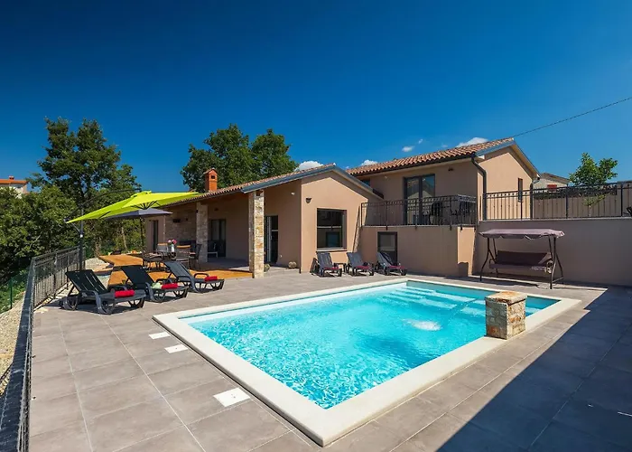 Holiday home Gloria Pula