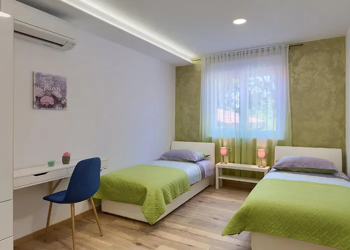 Holiday home Gloria *