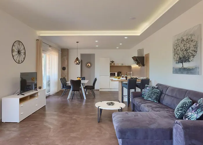 Holiday home Gloria Pula